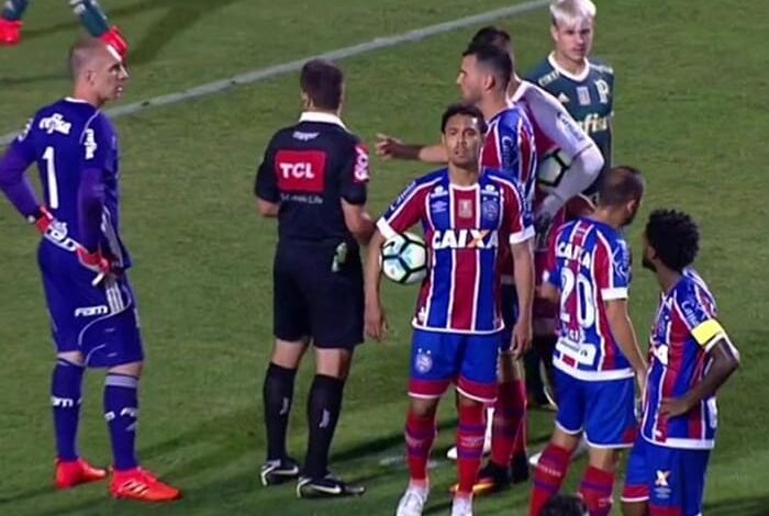 Bahia joga melhor mas fica no empate com o Palmeira