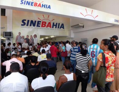 Confira as vagas oferecidas pelo SineBahia nesta quinta-feira (05)