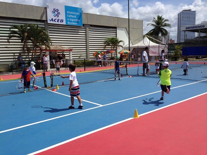 Estão abertas mais de 200 vagas para aulas de esportes em clubes sociais em Salvador