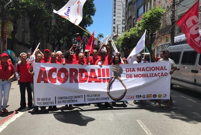 Hoje é o Dia Nacional de Mobilização contra a perda de direitos