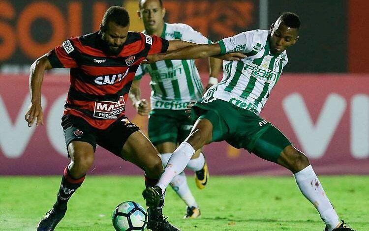 Vitória bate Palmeiras e quebra jejum no Barradão