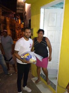 Natal Solidário Jogadores promove ação social para famílias do Nordeste de Amaralina2