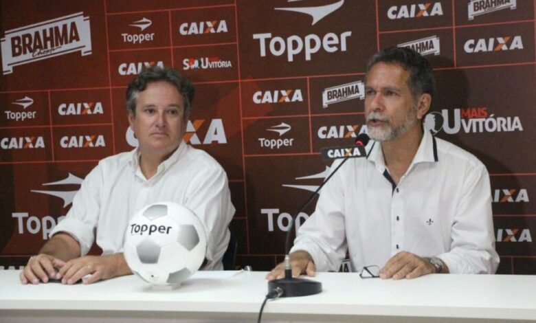 Vitória apresenta o novo diretor de futebol