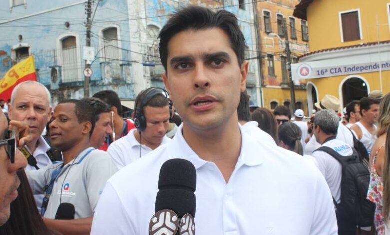 Alexandre Aleluia participa da Festa do Bonfim e fala sobre pré-candidato a deputado estadual