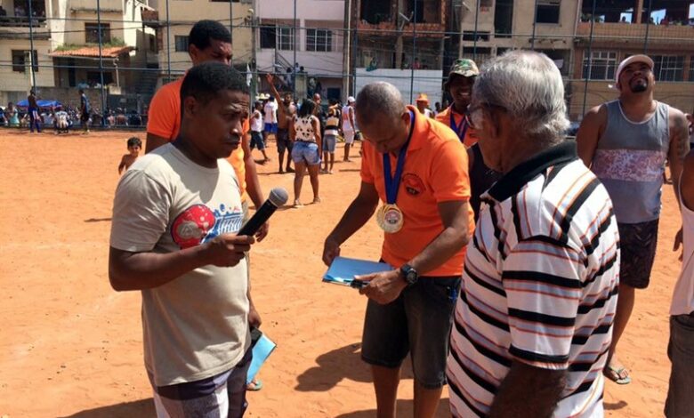 Equipe ‘Show de Bola do Gueto’ dá início a cobertura de jogos da Liga Areal neste domingo (14)
