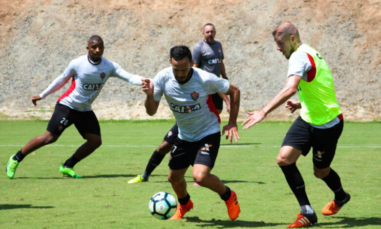 FIM DE SEMANA INTENSO NA TOCA DO LEÃO