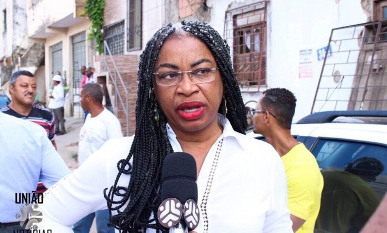 Secretaria Olivia Santana fala sobre pré-candidatura