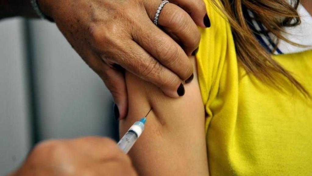 Salvador inicia campanha de vacinação com doses fracionadas contra febre amarela